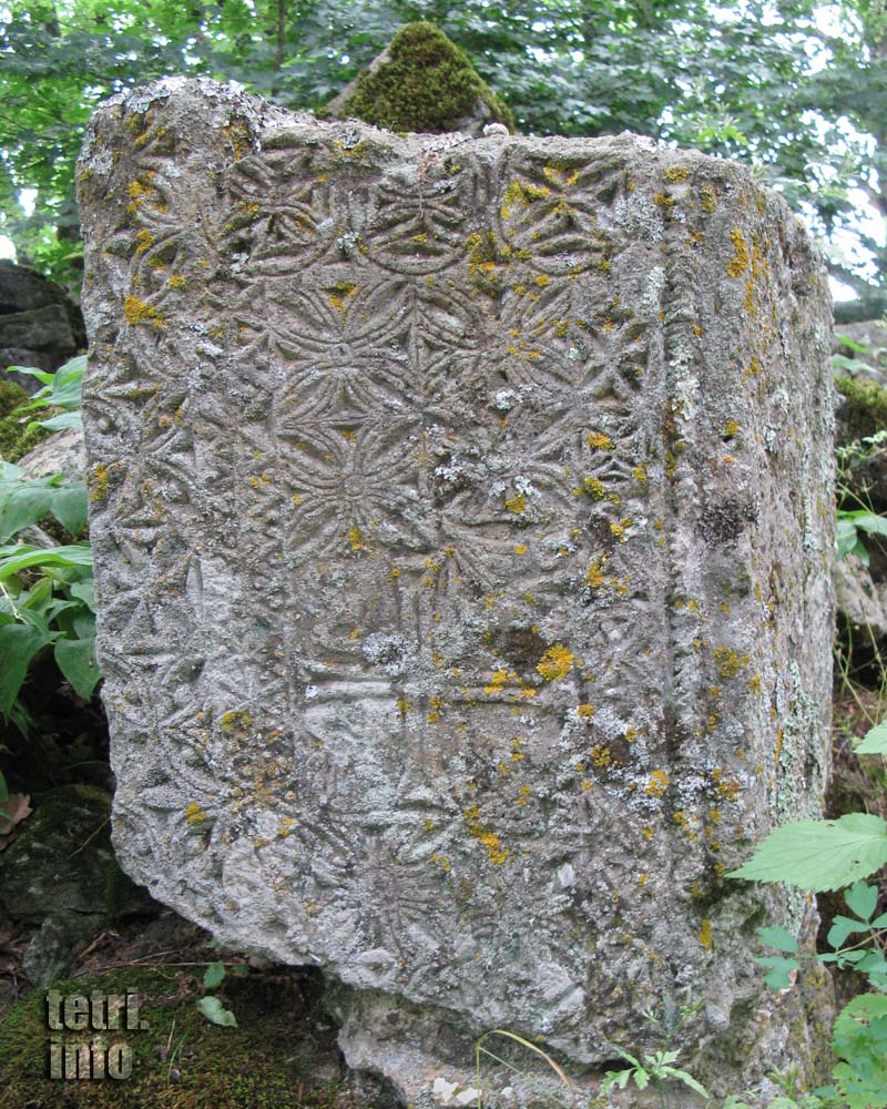 Lipi-Stone with carving